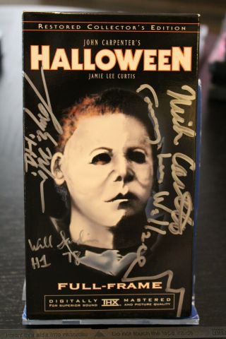Halloween Signed Vhs Tape - (4) Jsa Certified Autographs - Nick Castle & More