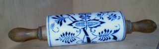 Antique 1920s Meissen Blue Onion Pattern Rolling Pin With Wood Handles As Found