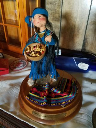 Annalee Pocahontas Native American Doll Society Folk Hero 246 With Dome Cover