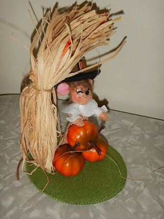 Annalee 2009 Fall Thanksgiving Pilgrim Mouse With Corn Stalk & Pumpkins 3