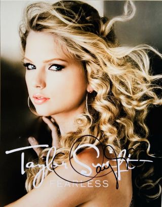 Taylor Swift Music Royalty Signed In Person Photo Fearless Autograph