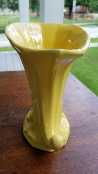 Vintage McCoy Art Pottery Yellow Cornucopia Vase Planter Signed 2