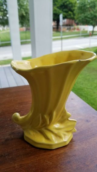 Vintage McCoy Art Pottery Yellow Cornucopia Vase Planter Signed 3