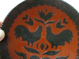 1988 Ned Foltz Of Pennsylvania Redware Pottery Plate - Roosters