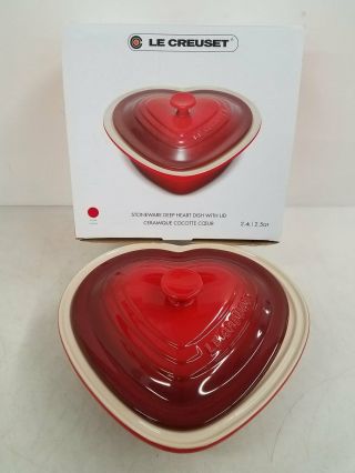 Le Creuset Cerise Red Heart W/ Lid 2.  5qt Stoneware Dish