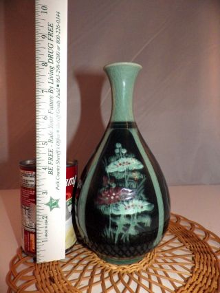 Korean Asian Pottery Celadon Green Crackle Ceramic Floral Signed Vase 1