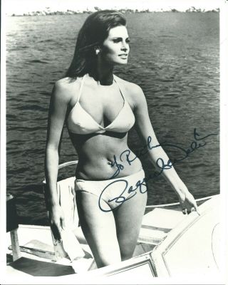 Raquel Welch Sexy Bikini & Vintage Hand Signed Autographed Photo