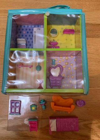 Polly Pocket Trendy Townhouse With Polly Accessories,  2002