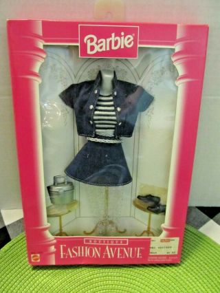Barbie Fashion Avenue Boutique Denim Set Jacket Skirt Top Hose Purse Shoes Nrfb