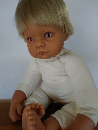 1998 Lee Middleton Pink Eyes Blonde Hair Baby Doll Reva 090798 Cloth & Vinyl