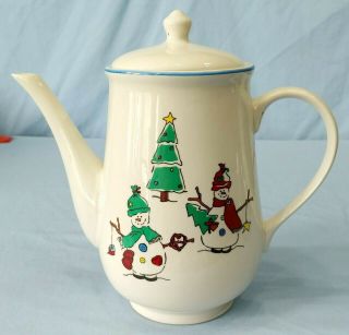Vintage Tienshan Stoneware Coffee Pot Teapot Christmas Tree And Snowmen