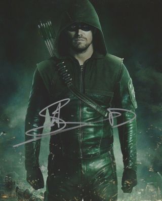 Stephen Amell Arrow Autographed Signed 8x10 Photo 2019 - 52
