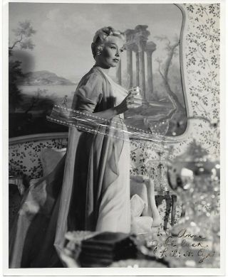 Notorious Lili St.  Cyr Autograph Burlesque Queen Blonde