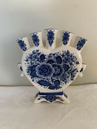 Vintage 5 Finger Tulip Delft Blue Wh Vase Hand Painted Floral Holland 6.  5” H