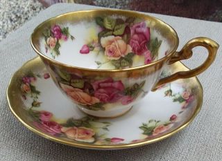 Royal Chelsea Golden Rose Tea Cup And Saucer Set