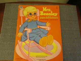 Whitman 1972 Mrs.  Beasley Family Affair Paper Doll Cut Outs 1986 Punchouts
