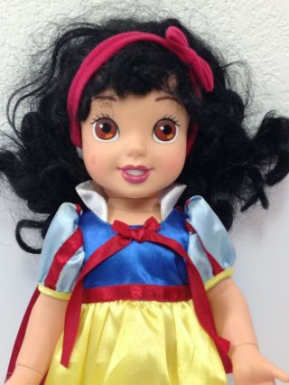 2002 Playmates Disney Princess Snow White 15 " Doll
