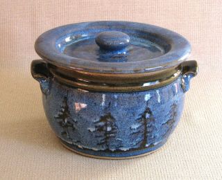 Potterybydave Casserole - Blue W/ Pine Trees Design - Flat Handles