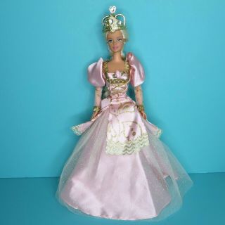Barbie Rapunzel Pink Dress Long Blonde Hair Gold Crown Doll Vintage Mattel 1997