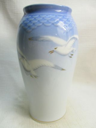 Vintage Royal Copenhagen Denmark Porcelain Small Vase With Flying Birds Seagulls
