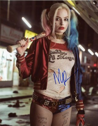 Suicide Squad Film Promotional Photo Hand Signed By Margot Robbie 10x8