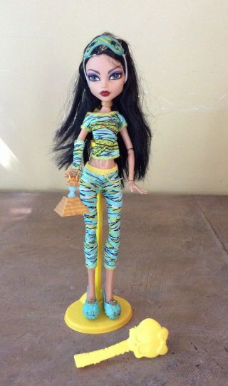 Monster High Doll Cleo De Nile Dead Tired 1st Wave W Outfit & Accessories