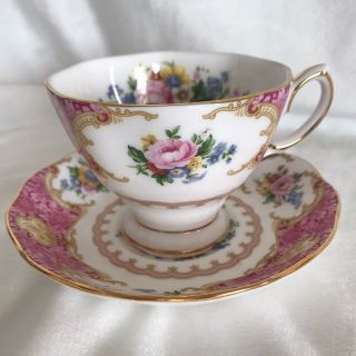 Royal Albert Lady Carlyle Fine Bone China Tea Cup And Saucer - England