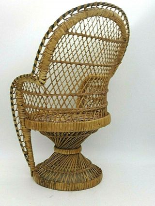 Peacock Chair 16 inch Vintage Wicker Rattan Plant Stand Doll Chair Natural 3