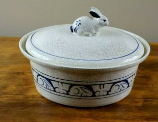 Dedham Rabbit By Potting Shed Crackle Glaze Oval Covered Casserole