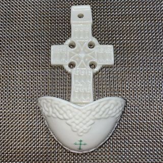 Rare Belleek Irish Porcelain Celtic Cross Holy Water Font Green 5th Mark 1955 - 65