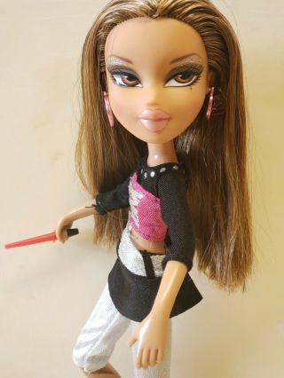 Bratz Doll Star Singerz Yasmin In Outfit And Shoes