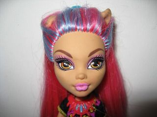 Monster High Doll - Howleen Wolf - Creepateria W/tray