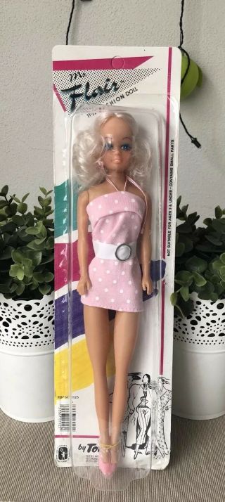 Vintage Plastic Doll Girl Ms Flair & Her Street Fashion Totsy 80’s Collectable