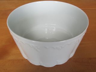 One Rosenthal Monbijou (all White) Round Vegetable Bowl Marked: Classic Monbijou