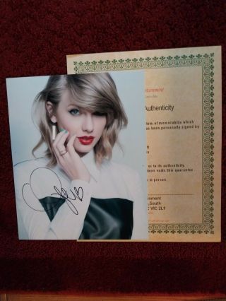 Taylor Swift signed photo w/coa 2