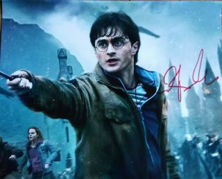 Daniel Radcliffe Autographed Harry Potter 8x10 Photo