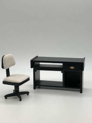 1/12 Dollhouse Miniature Desk And Chair