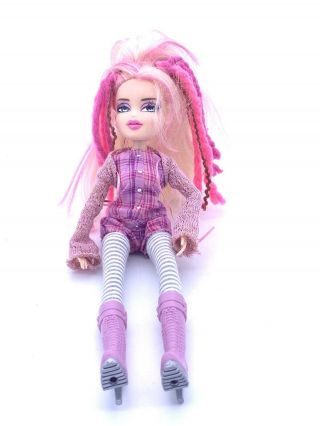 2013 Mga Bratz Doll Cloe Pink Hair Twisty Style Long Straight Hair