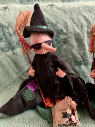 2 Annalee Mobilitee Halloween Trick or Treat Witch Kid with tag 1990 3036 2