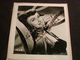 Autographed Photograph " Paulette Goddard " 4 " X3.  25 " Real Signature,  Photo