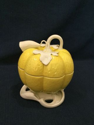 Mottahedeh Vista Alegre Porcelain Yellow Pumpkin Covered Bowl 3
