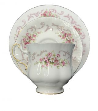 Paragon Bone China Rose Bouquet Tea Cup Saucer Plate Trio Set England Vintage