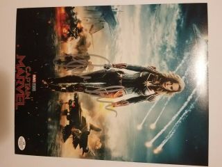 Brie Larson Signed 8x10 Photo W/coa Captain Marvel