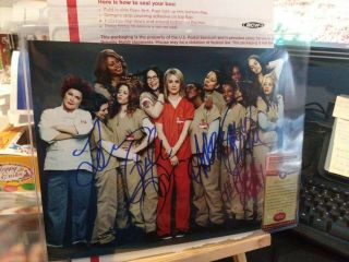 Taylor Schilling And Laura Prepon And Adrenne C Moore " Onb " Auto 8x10 Photo