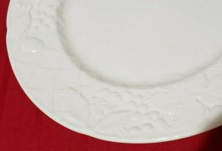 Set of 4 Mikasa English Countryside Dinner Plates White Raised Flowers Grapes DP 3