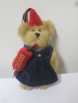 Boyds Bears Welcome 2000 Years 6 " Ornament Collectible