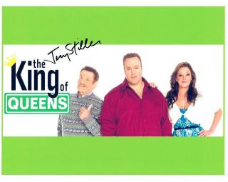 Jerry Stiller Signed The King Of Queens 8x10 W/ Kevin James & Leah Remini