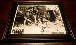 Autographed & Framed Puddle Of Mudd Full Band Signed 2001 Photograph Nirvana