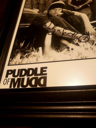 Autographed & Framed Puddle Of Mudd Full Band Signed 2001 Photograph Nirvana 2