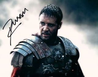 Russell Crowe Signed 8x10 Picture Autographed Picture And